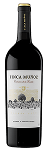 Finca Muñoz Colección De La Familia Barrel Aged Red